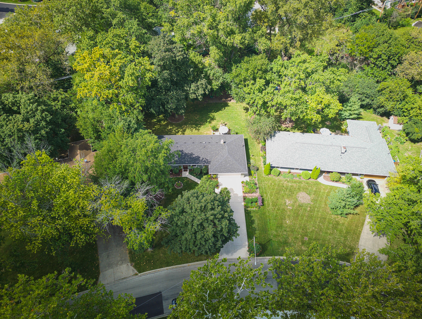 1920 North Washington Street Wheaton, IL 60187 - Photo 65 of 76 an aerial view of house with yard