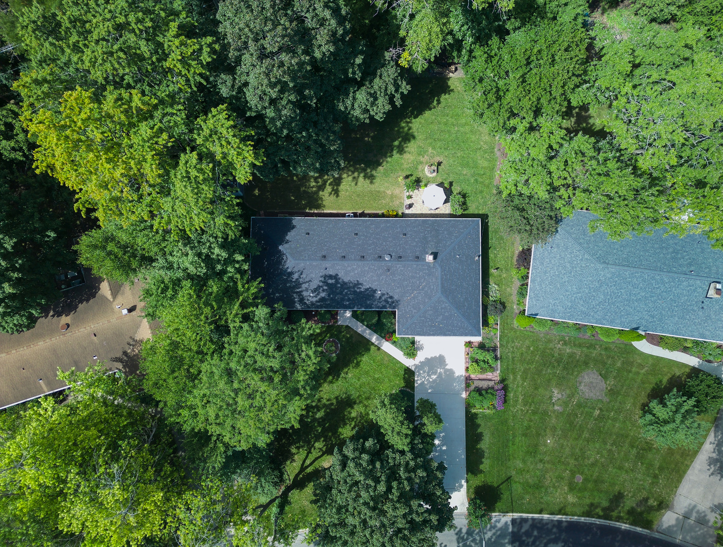 1920 North Washington Street Wheaton, IL 60187 - Photo 67 of 76 an aerial view of a house