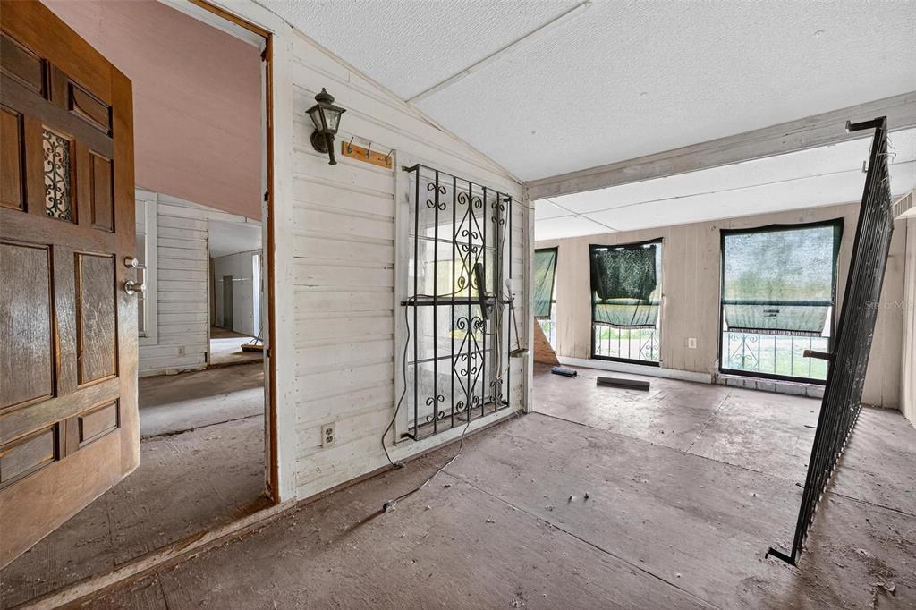 54544 Buckhorn Road Astor, FL 32102 - Photo 17 of 36