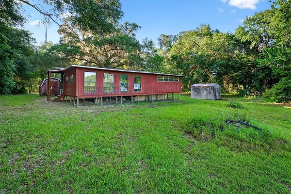 $225,000 | 54544 Buckhorn Road, Astor, FL 32102