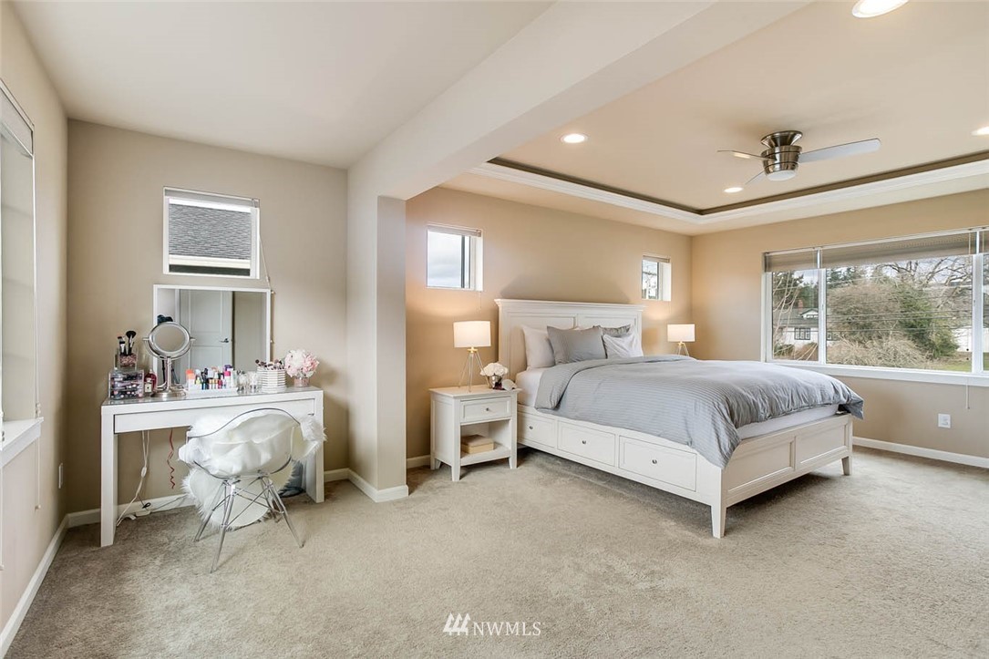 802 Mount Baker Place Northeast Renton, WA 98059 - Photo 16 of 25 Gallery Image 16