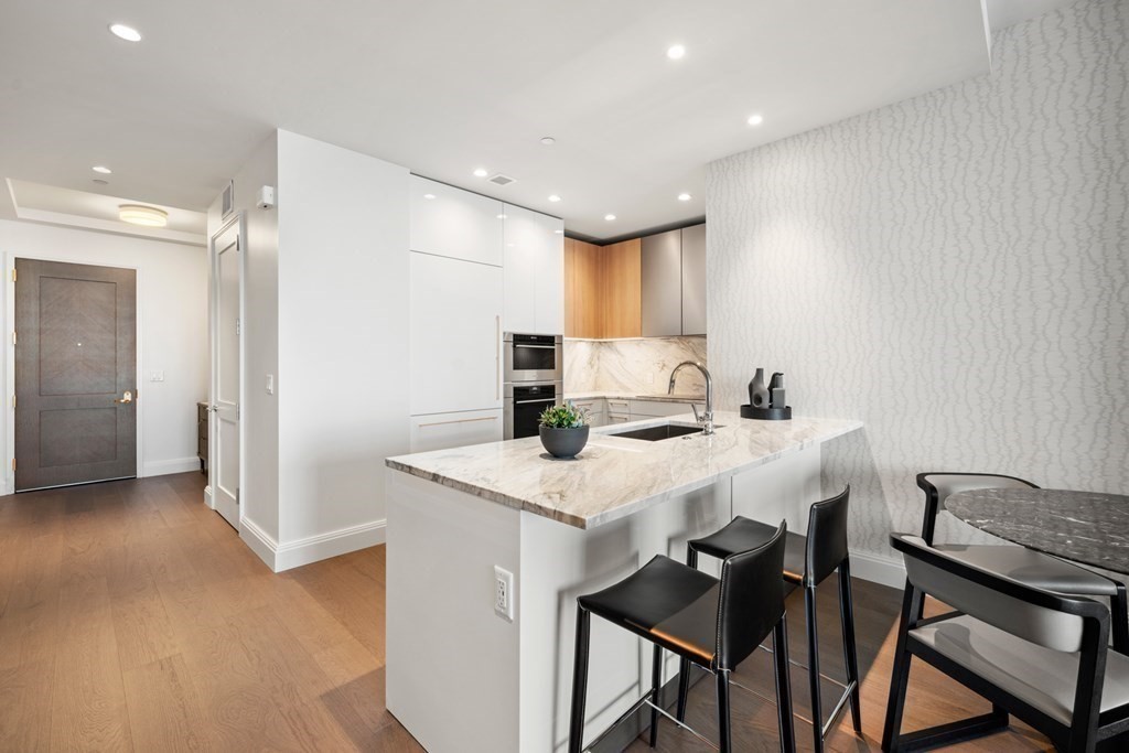 240 Devonshire Street, Unit 5310 Boston, MA 02110 - Photo 4 of 42