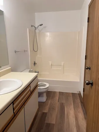 $1,700 | 3113 Galilee Avenue, Zion, IL 60099