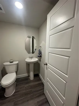 $2,800 | 3110 Valley Peak Drive, Houston, TX 77063