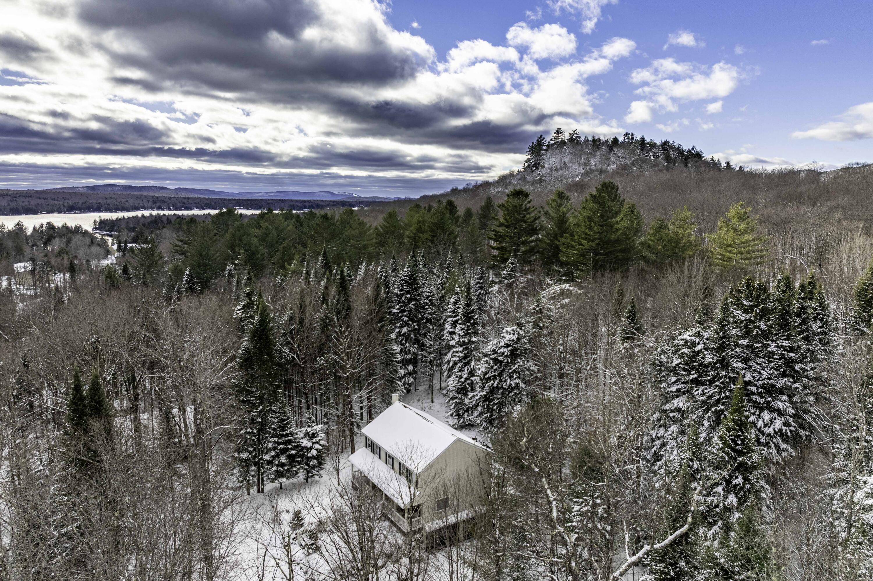 13 Uncas Road Inlet, NY 13360 - Photo 3 of 44