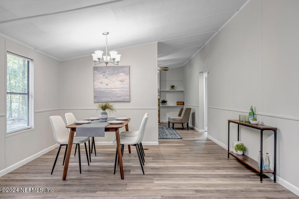 504 Deer Path Road Green Cove Springs, FL 32043 - Photo 16 of 36 Dining Room