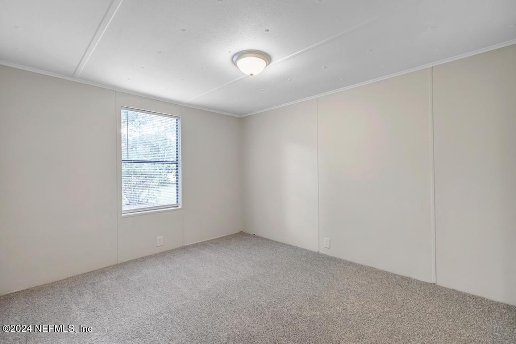 504 Deer Path Road Green Cove Springs, FL 32043 - Photo 27 of 36 Guest bedroom