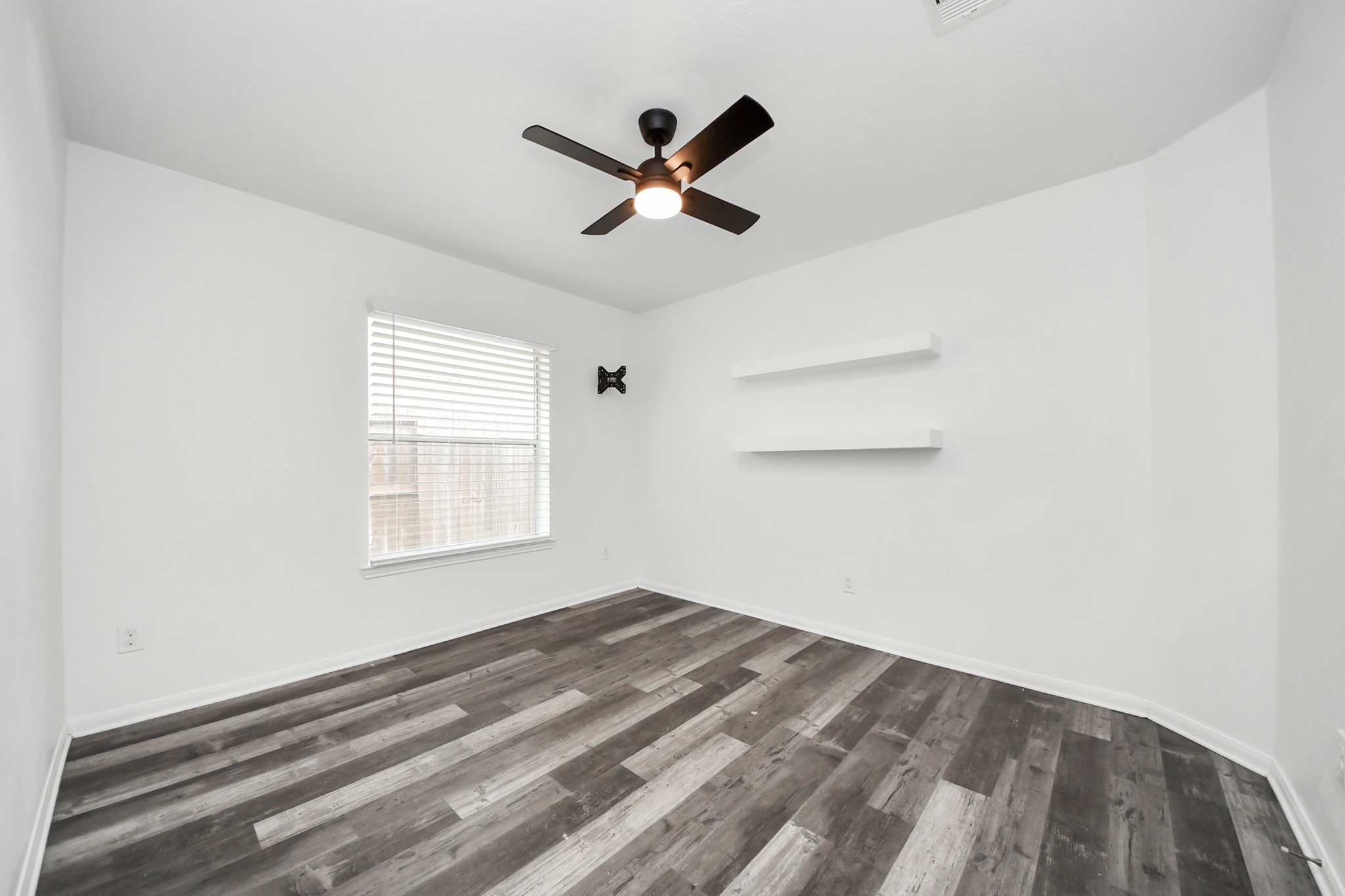 16518 Dover Mills Drive Spring, TX 77379 - Photo 23 of 31