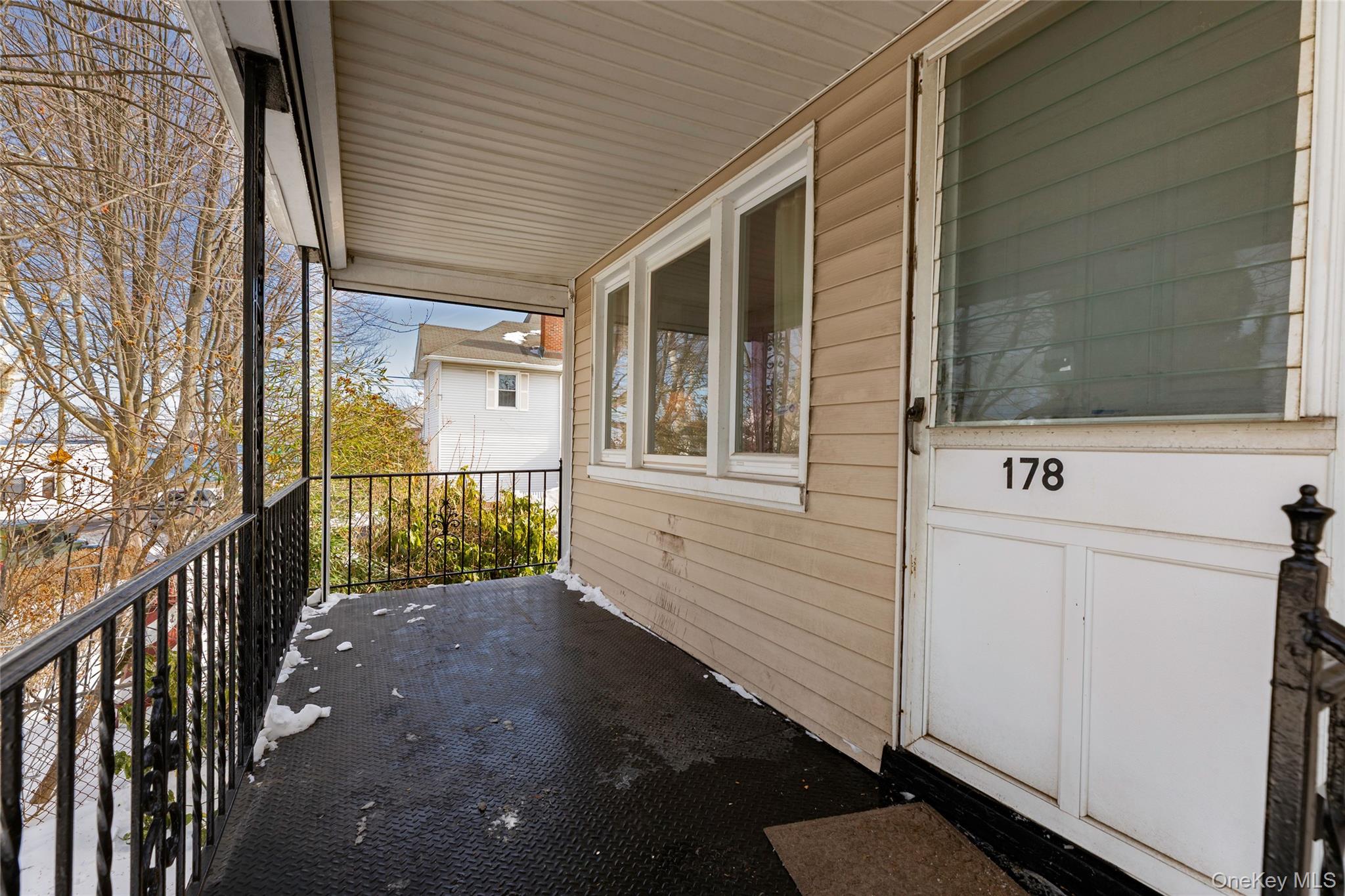 178 Beach Street Bronx, NY 10464 - Photo 11 of 12 Front entrance with water view