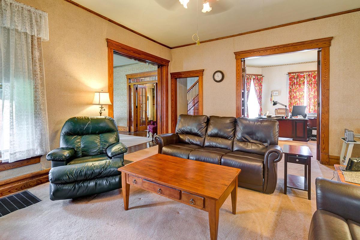960 North Nelson Road Columbus, OH 43219 - Photo 9 of 29