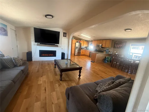 $399,999 | 107 Willow Drive, Lochbuie, CO 80603