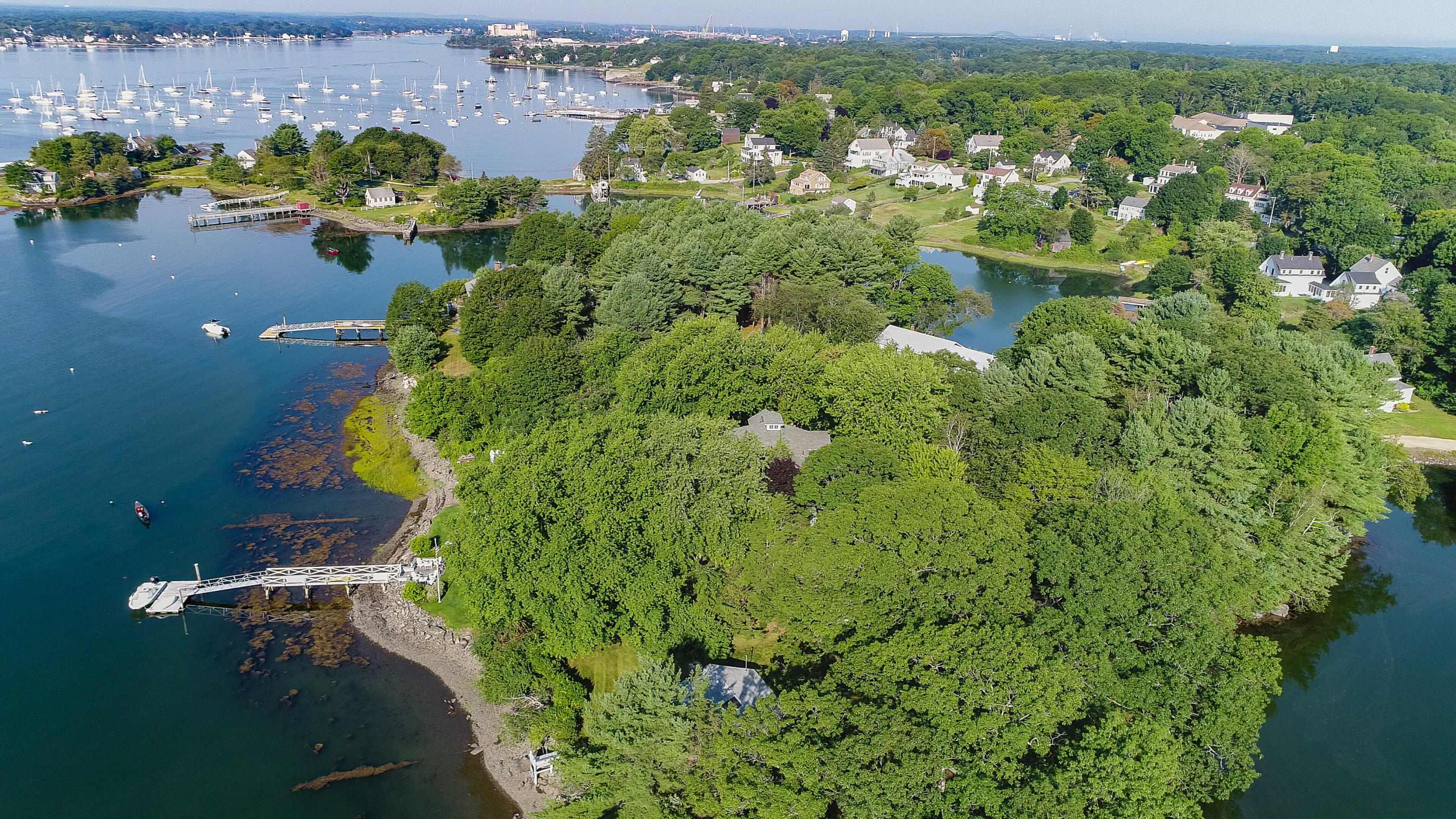 25 Chauncey Creek Road Kittery Point, ME 03905 - Photo 6 of 41 25 Chauncey Main House MLS (2)