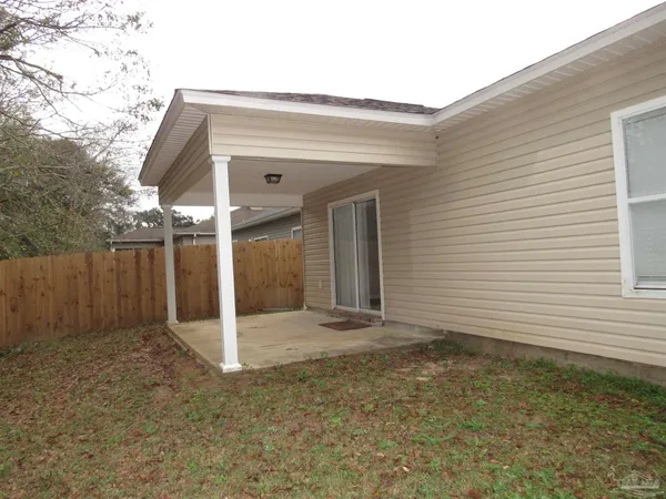 $1,995 | 608 Saleta Street, Pensacola, FL 32534