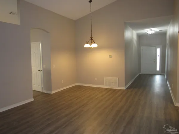 $1,995 | 608 Saleta Street, Pensacola, FL 32534