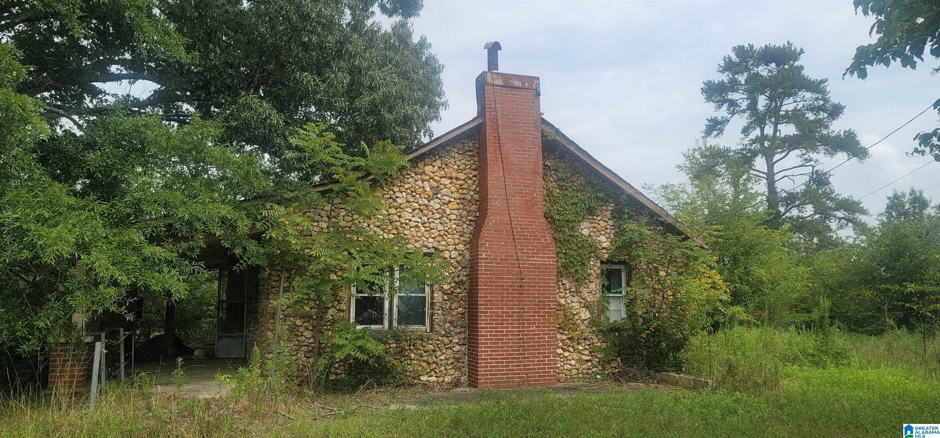 360 Foster West Road Jacksonville, AL 36265 - Photo 3 of 17