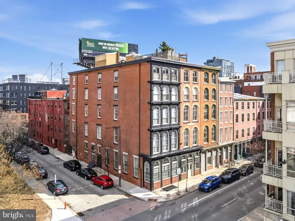 $699,900 | 313-315 North 3rd Street, Unit 5B, Philadelphia, PA 19106