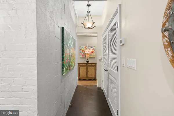 $699,900 | 313-315 North 3rd Street, Unit 5B, Philadelphia, PA 19106
