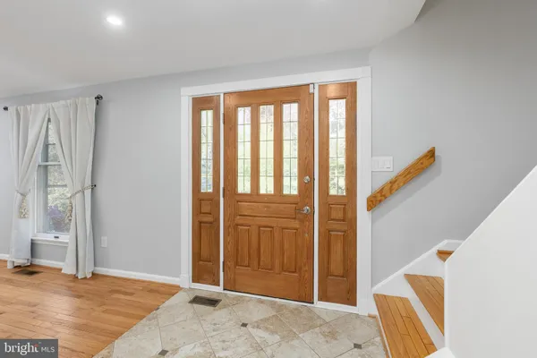 $975,000 | 10802 Oldfield Drive, Reston, VA 20191