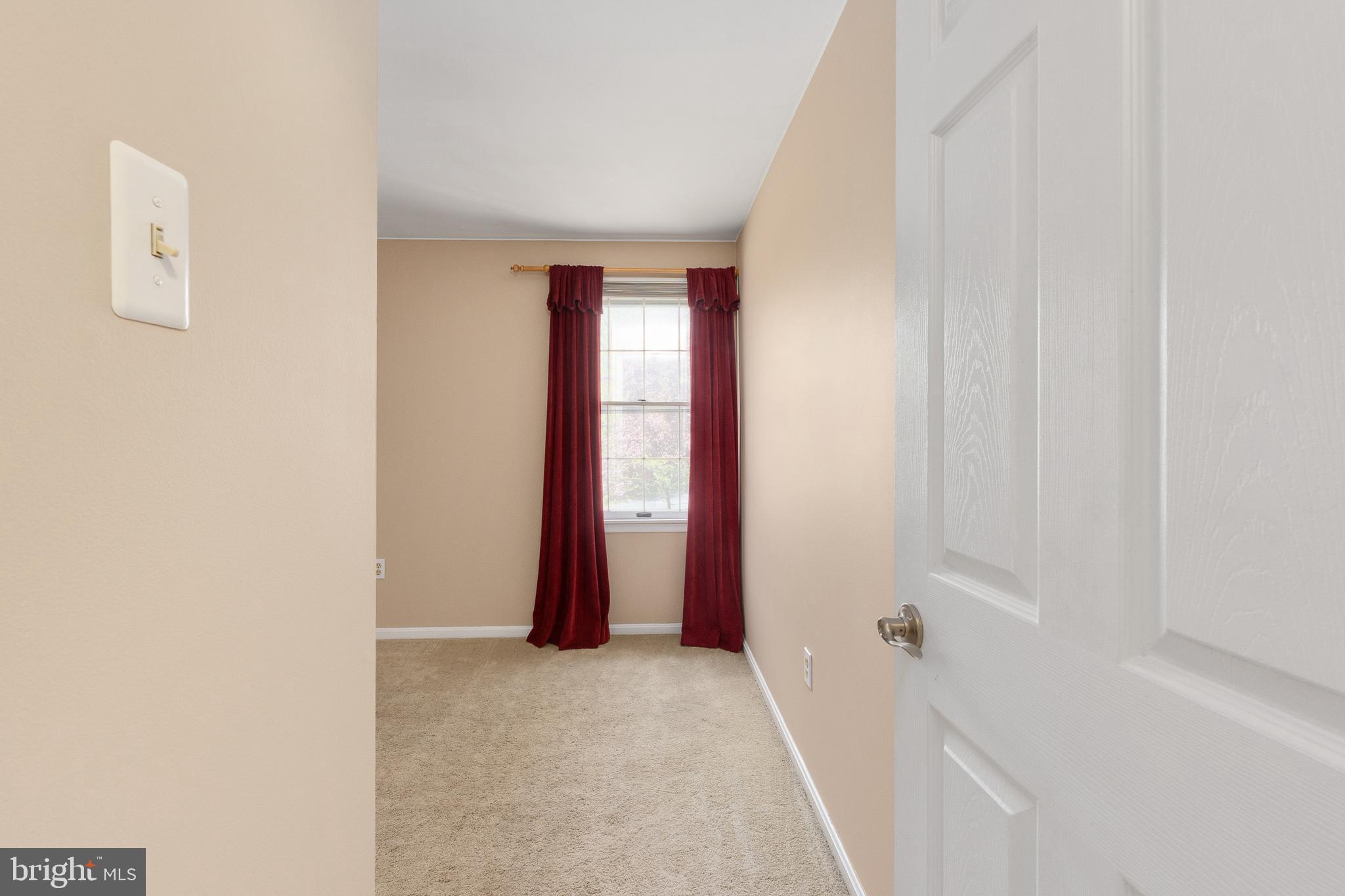 10802 Oldfield Drive Reston, VA 20191 - Photo 39 of 61 BR4