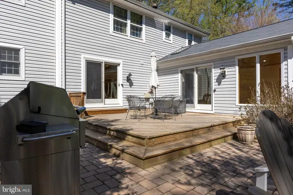 $975,000 | 10802 Oldfield Drive, Reston, VA 20191