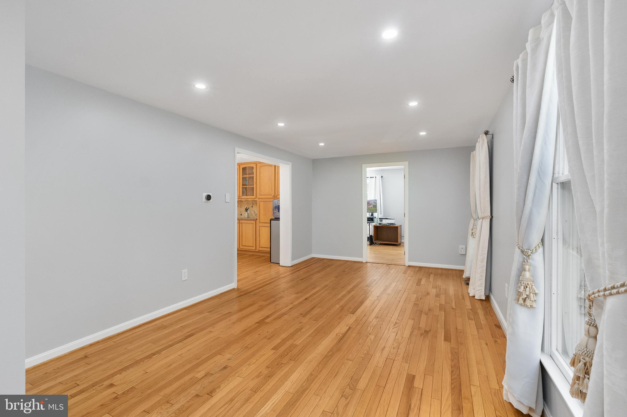 10802 Oldfield Drive Reston, VA 20191 - Photo 6 of 61 Front Family Room to BR Suite on Main