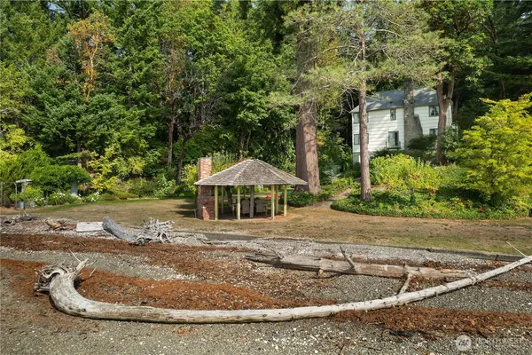 $1,750,000 | 5417 Countryside Beach Drive Northwest, Olympia, WA 98502