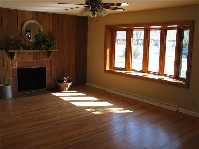 6308 North Rural Street Indianapolis, IN 46220 - Photo 3 of 18 Gallery Image 3