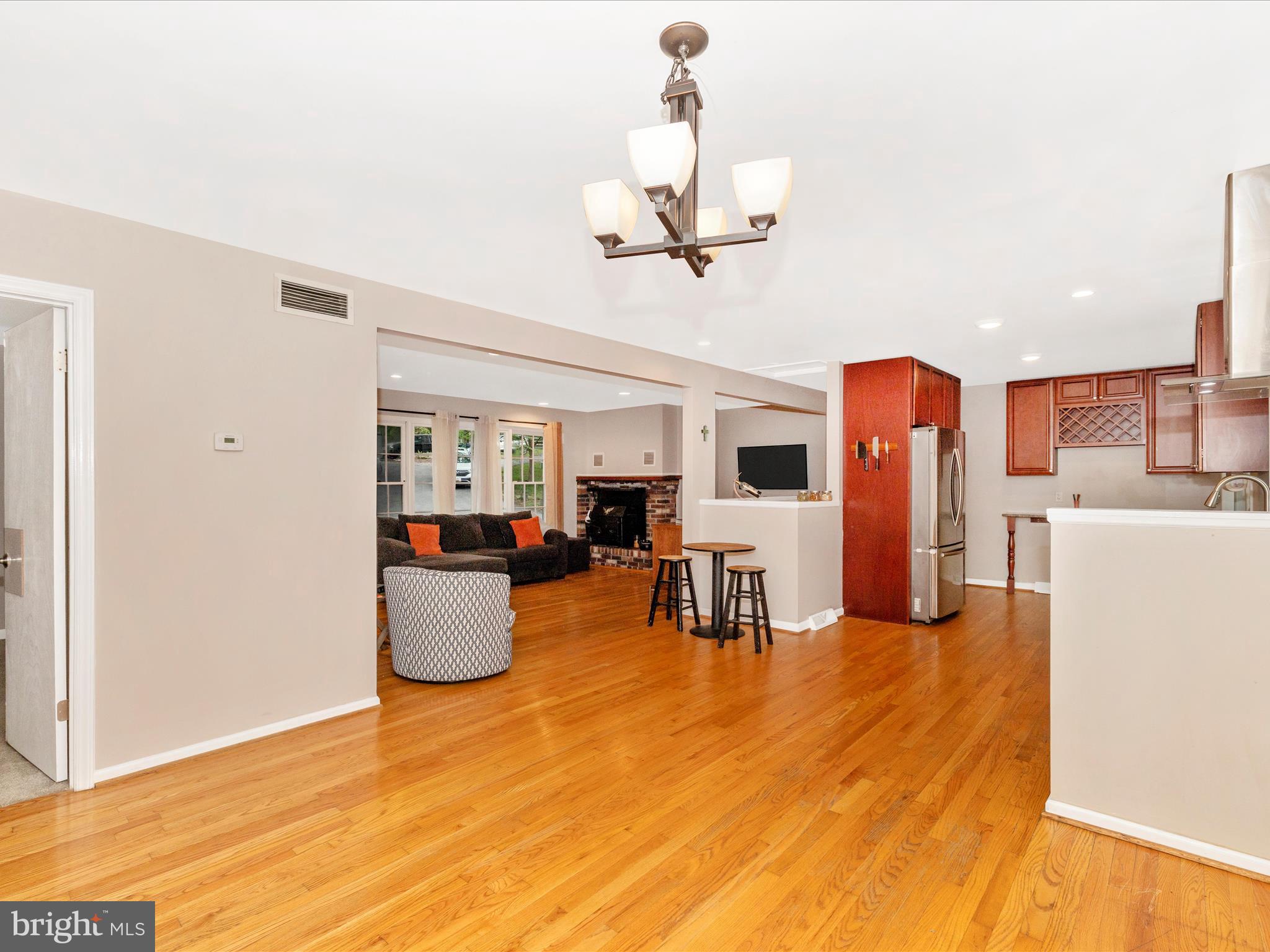 3045 Flint Hill Road Adamstown, MD 21710 - Photo 8 of 41 Dining Area