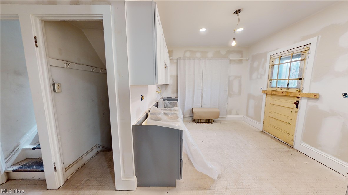 1084 Parkside Road Cleveland, OH 44108 - Photo 6 of 30 Kitchen with white cabinets