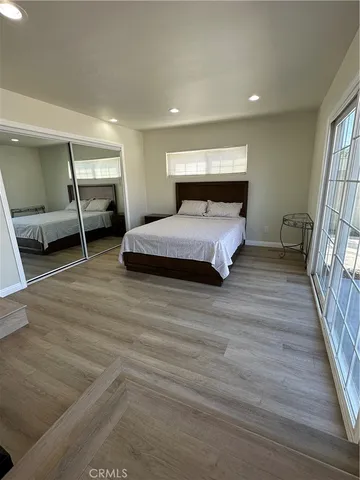 $2,000 | 2207 West 78th Street, Inglewood, CA 90305