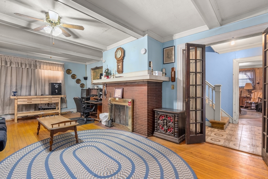 224 Riverdale Street West Springfield, MA 01089 - Photo 7 of 27