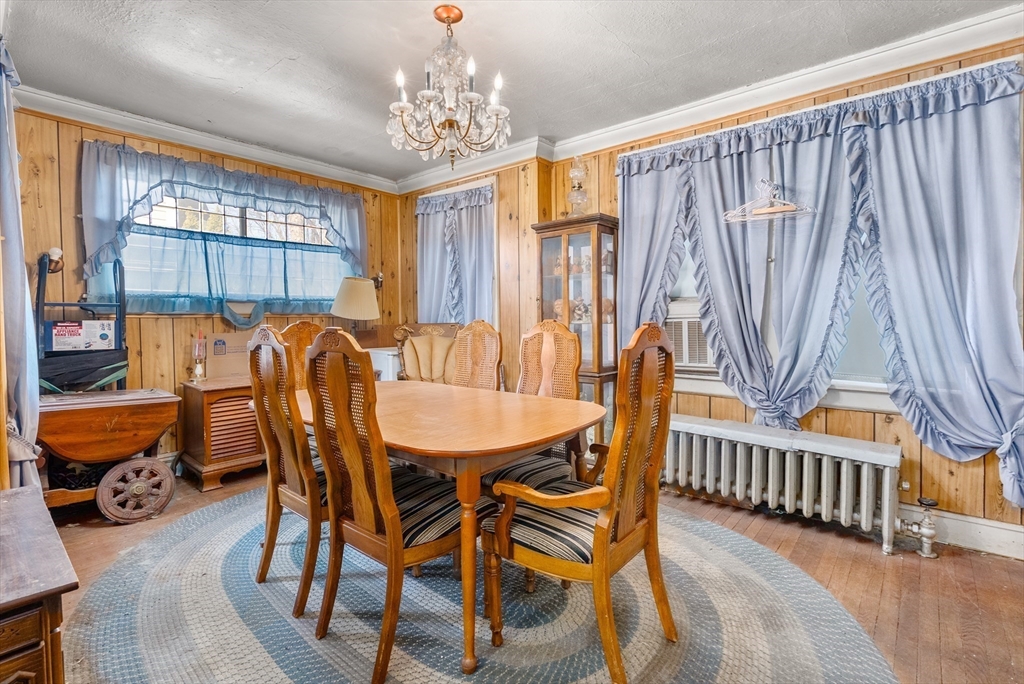 224 Riverdale Street West Springfield, MA 01089 - Photo 9 of 27