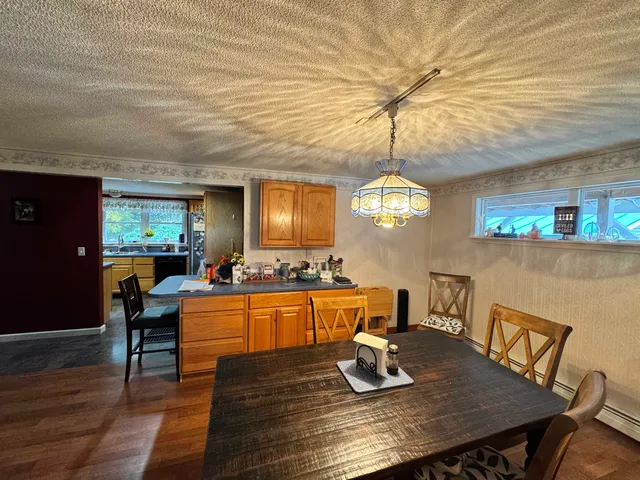 $380,000 | 2849 Dartmouth College Highway, Haverhill, NH 03774