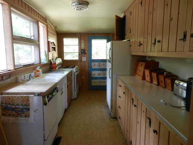 899-912 Reed Road Three Lakes, WI 54562 - Photo 11 of 15 Gallery Image 11