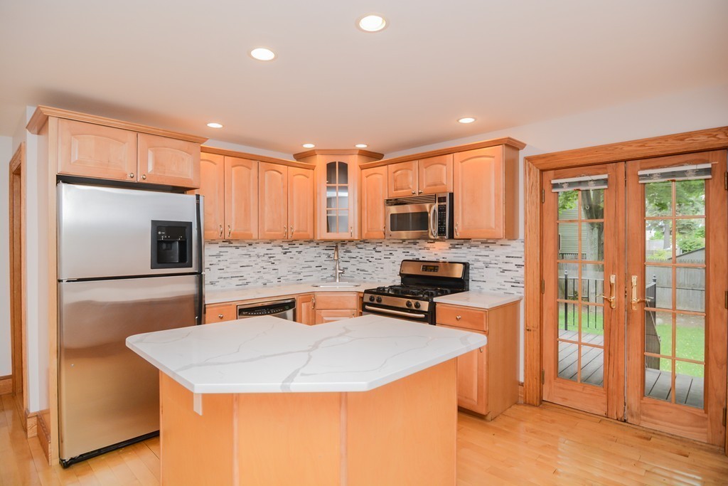 25-27 Sunset Road Cambridge, MA 02138 - Photo 3 of 21