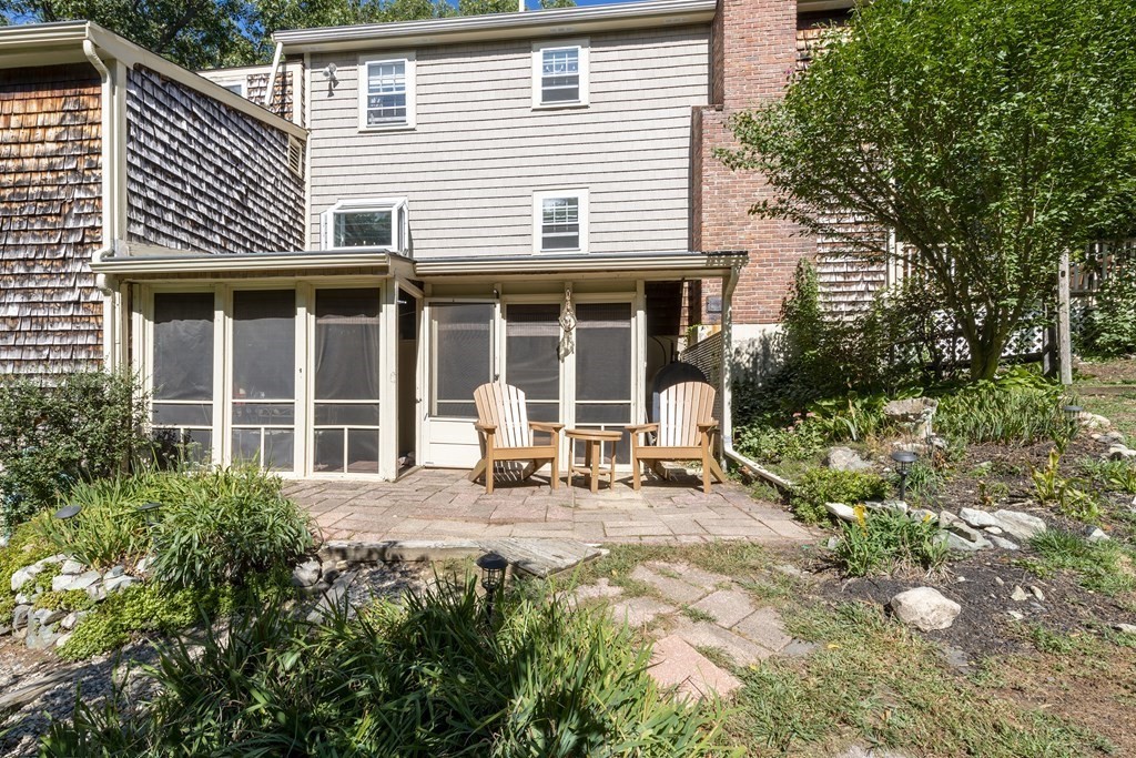 77 Bennett Hill Road Rowley, MA 01969 - Photo 2 of 29 Gallery Image 2