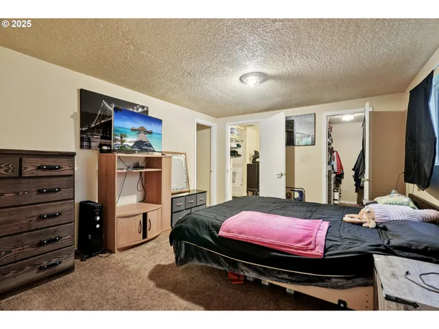 $359,000 | 3680 Blossom Drive Northeast, Salem, OR 97305