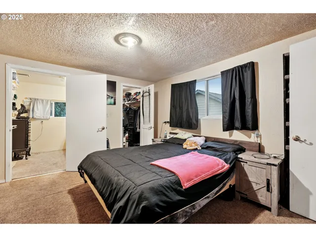 $359,000 | 3680 Blossom Drive Northeast, Salem, OR 97305