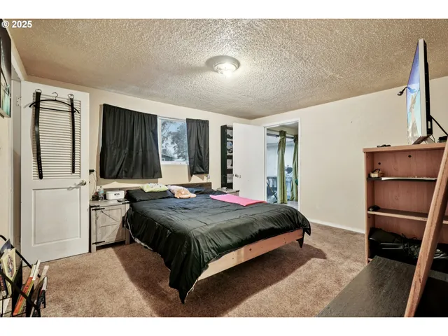 $359,000 | 3680 Blossom Drive Northeast, Salem, OR 97305