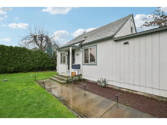$359,000 | 3680 Blossom Drive Northeast, Salem, OR 97305