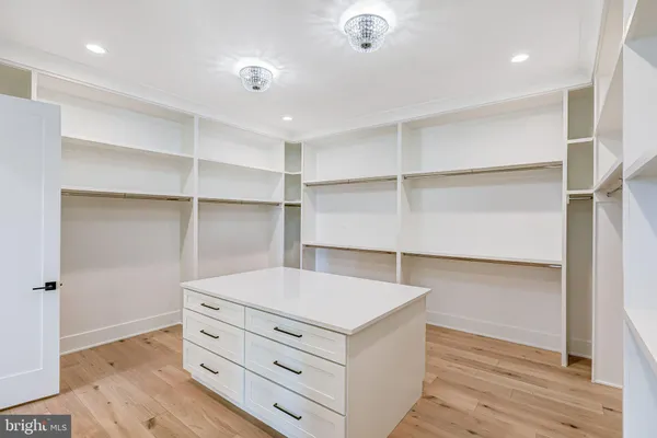 $2,492,000 | 4304 Salina Court, Fairfax, VA 22030