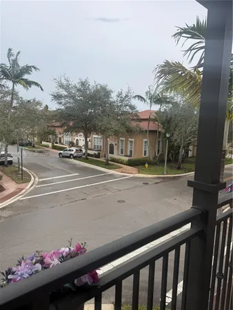 $2,700 | 14602 Southwest 11th Street, Unit 14602, Pembroke Pines, FL 33027
