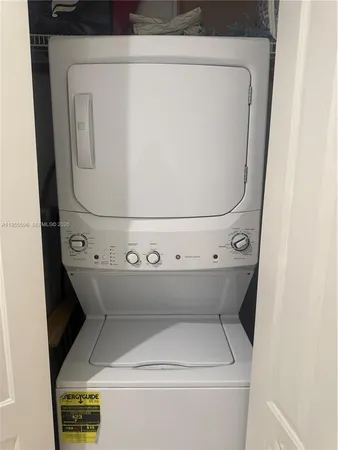 $2,700 | 14602 Southwest 11th Street, Unit 14602, Pembroke Pines, FL 33027