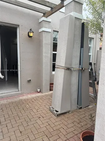 $2,700 | 14602 Southwest 11th Street, Unit 14602, Pembroke Pines, FL 33027