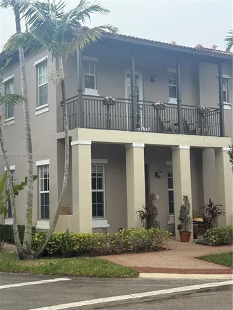 $2,700 | 14602 Southwest 11th Street, Unit 14602, Pembroke Pines, FL 33027