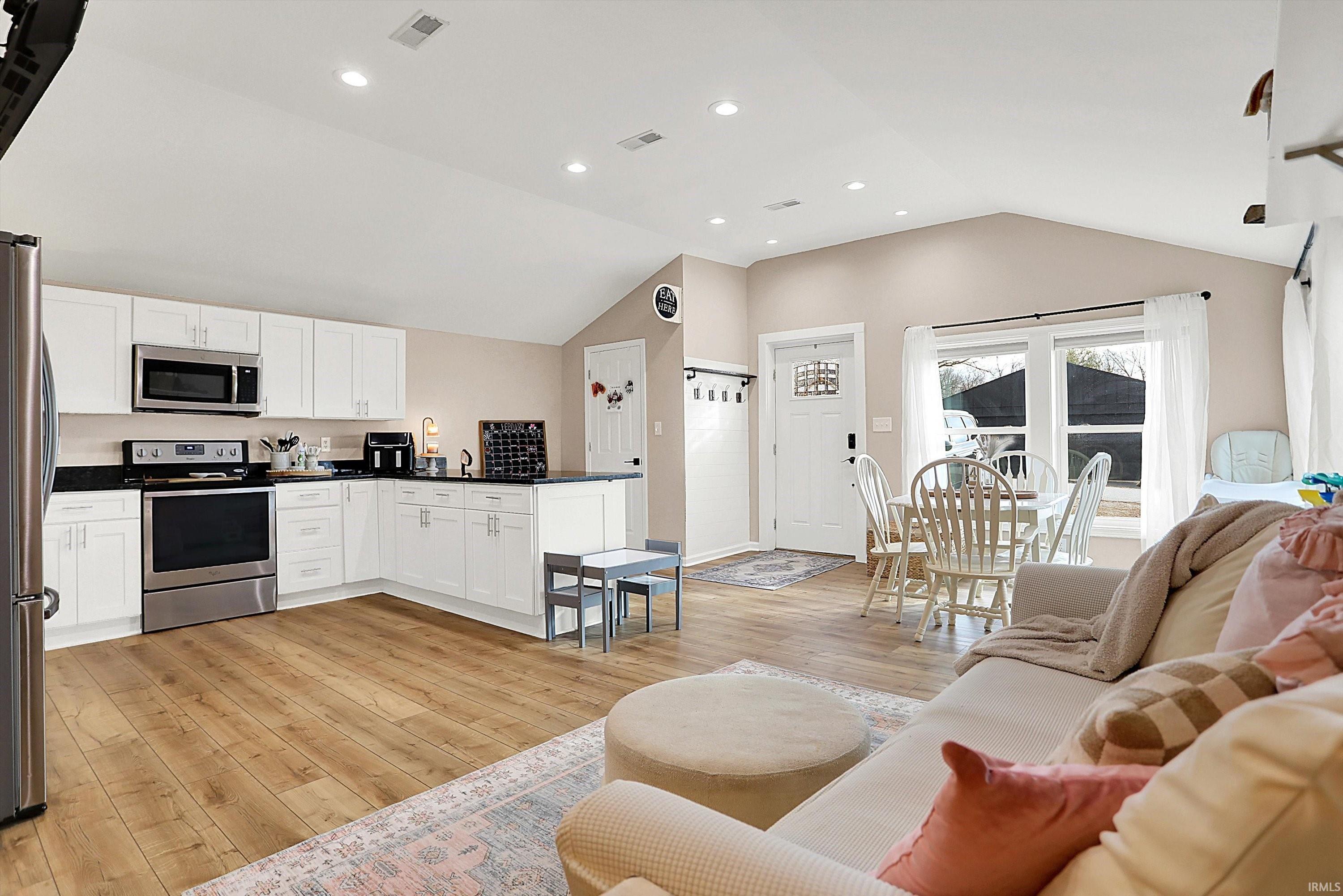 8598 Riser Drive Nineveh, IN 46164 - Photo 10 of 36 Gallery Image 10