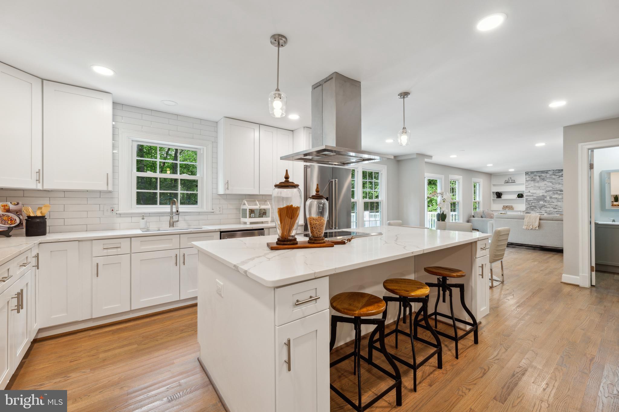 10424 Hampton Road Fairfax Station, VA 22039 - Photo 13 of 62