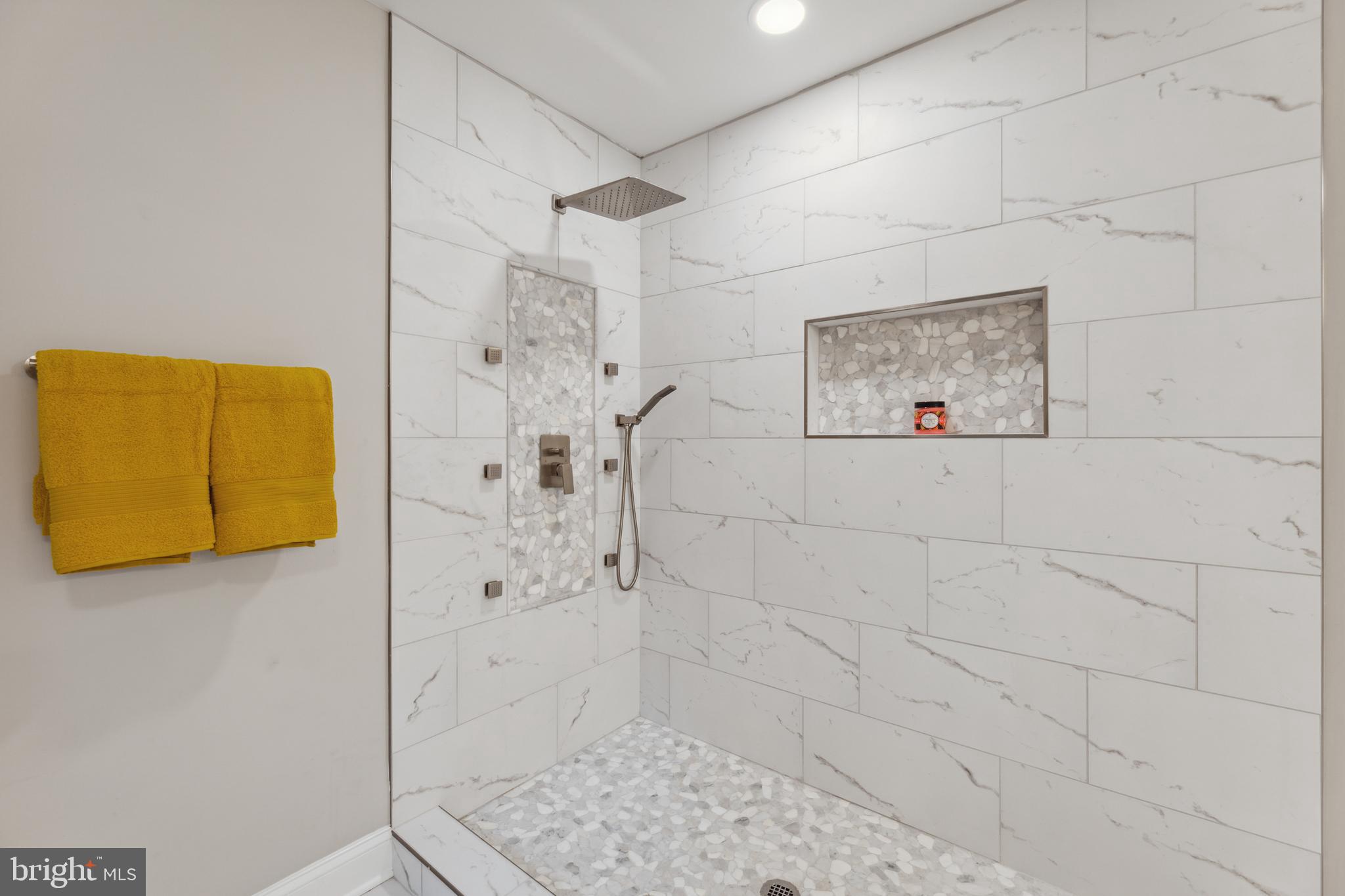 10424 Hampton Road Fairfax Station, VA 22039 - Photo 33 of 62