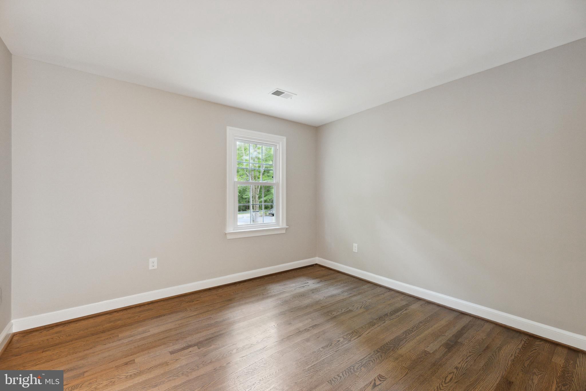 10424 Hampton Road Fairfax Station, VA 22039 - Photo 43 of 62