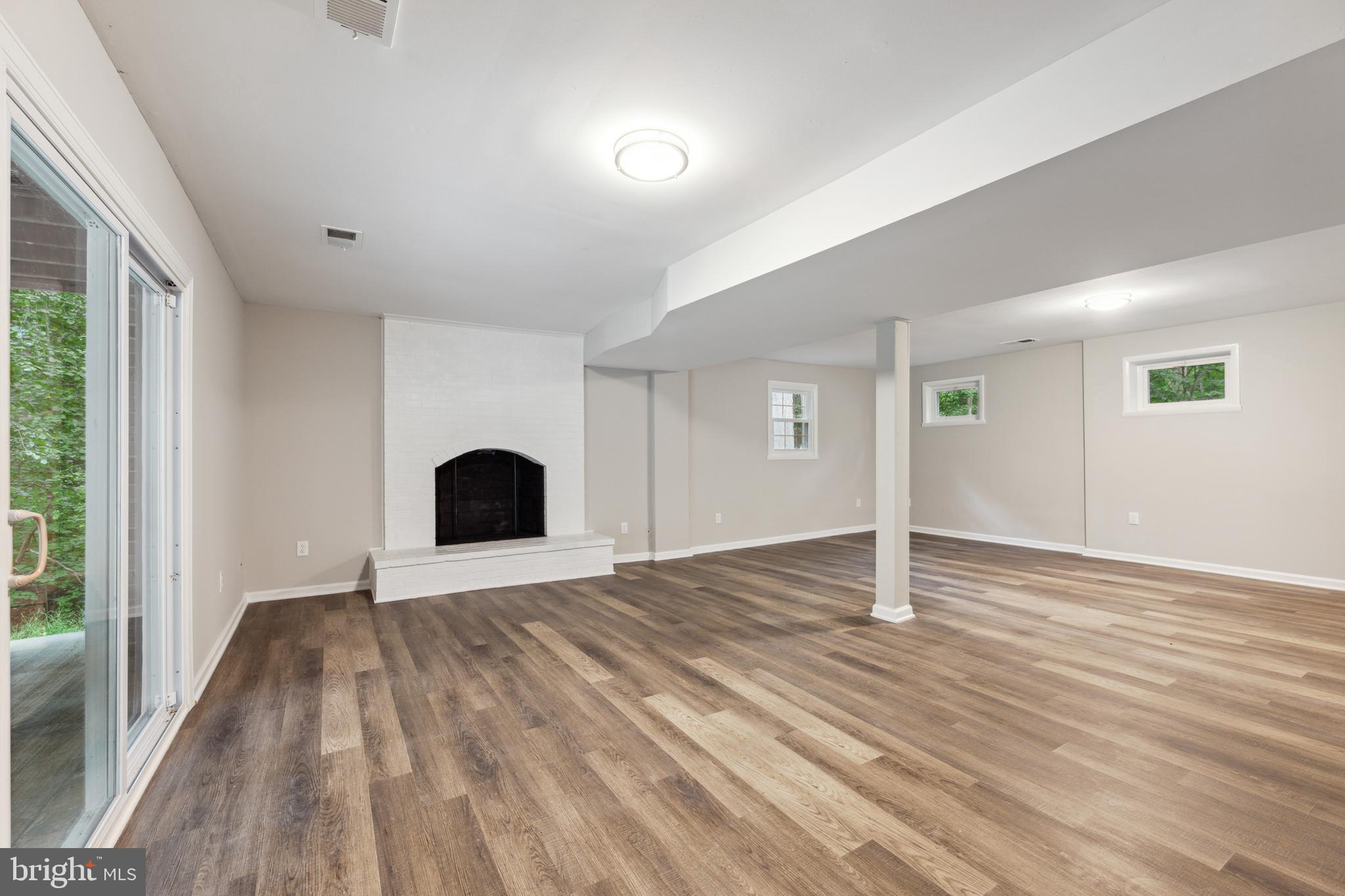 10424 Hampton Road Fairfax Station, VA 22039 - Photo 49 of 62